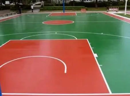 河东许多老旧运动场地面翻新,篮球场地面维修